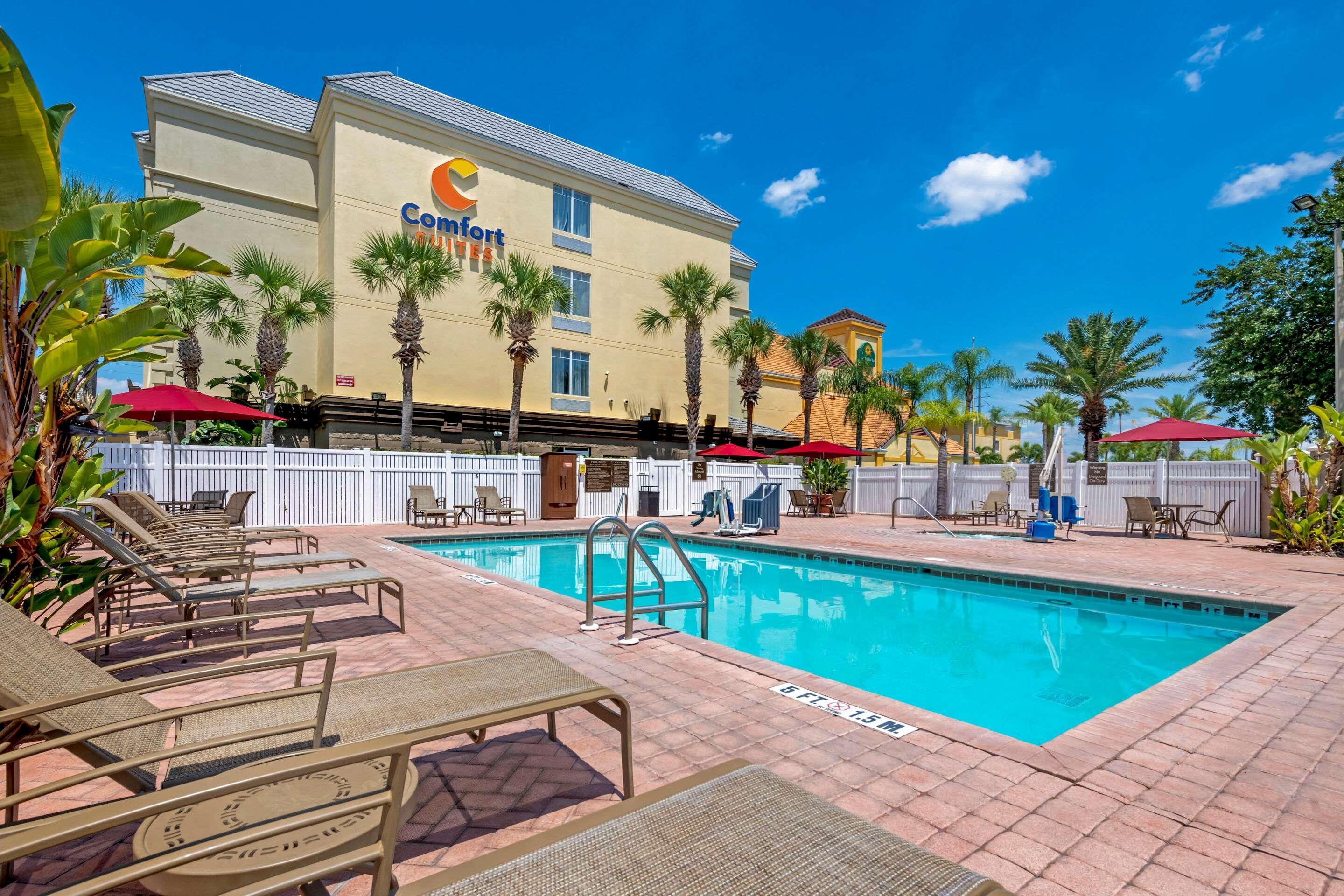 Comfort Suites Near Universal Orlando Resort Dış mekan fotoğraf